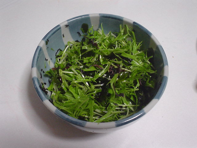 水菜と海藻のサラダ